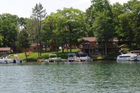 Clear Lake Resort West Branch Zewnętrze zdjęcie